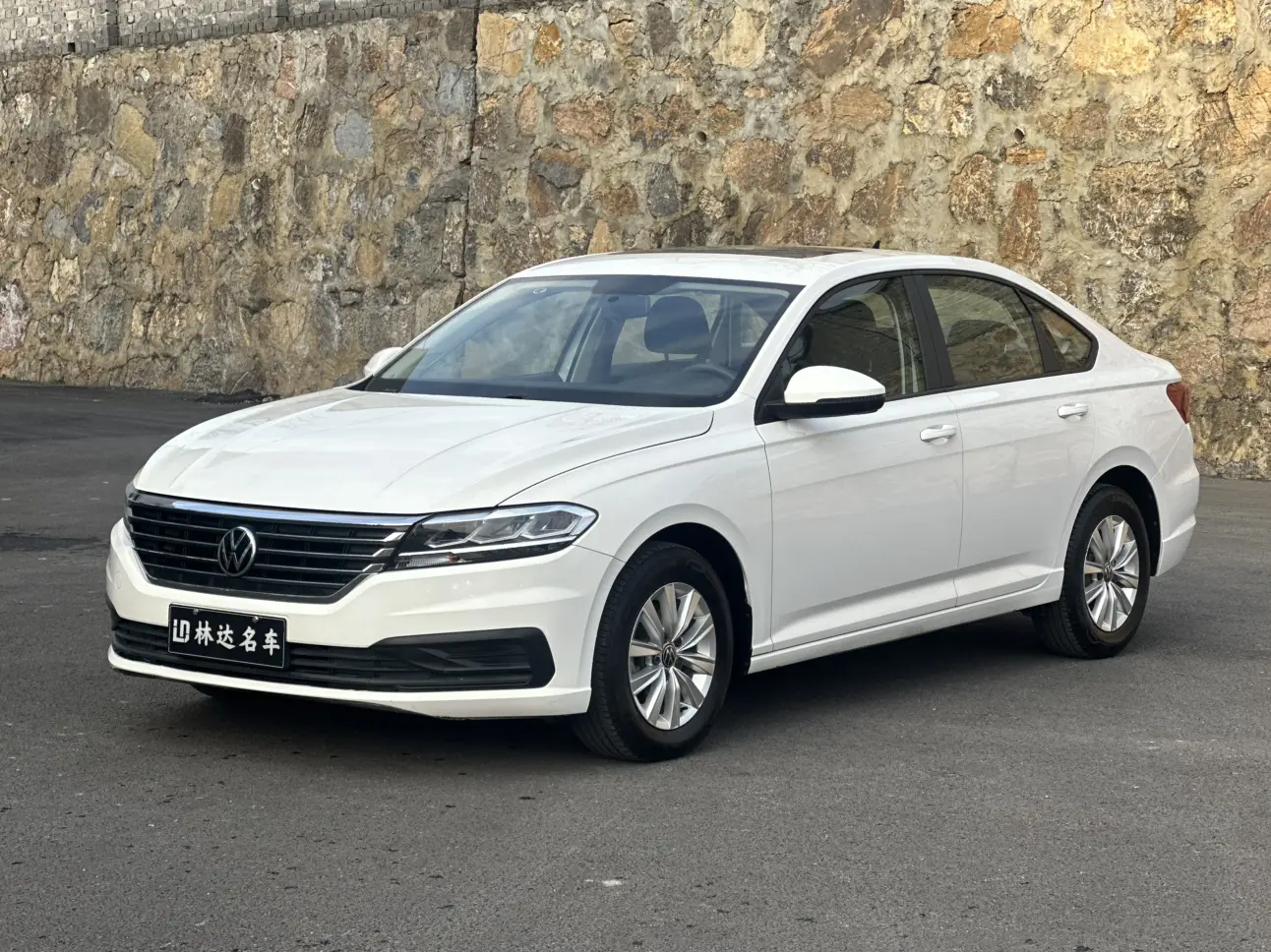 Volkswagen Lavida  из Китая