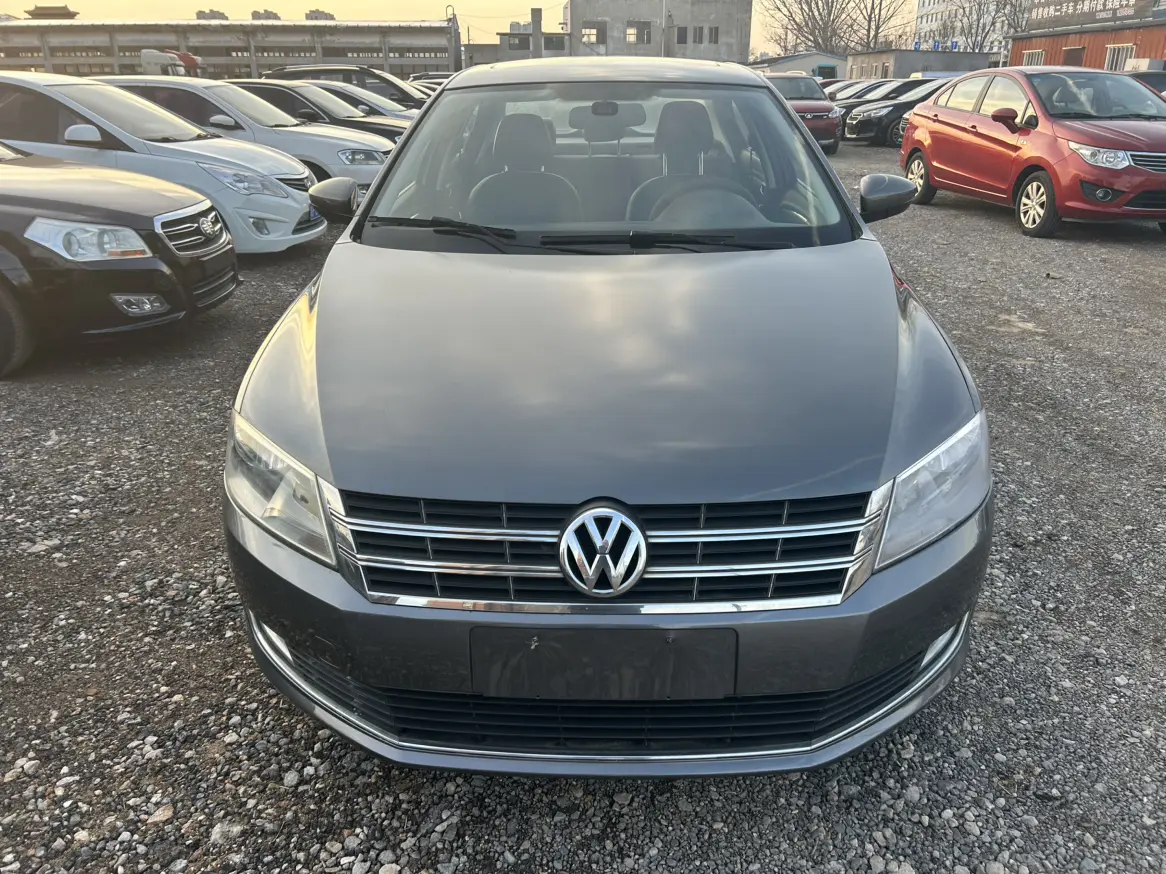Volkswagen Lavida  из Китая