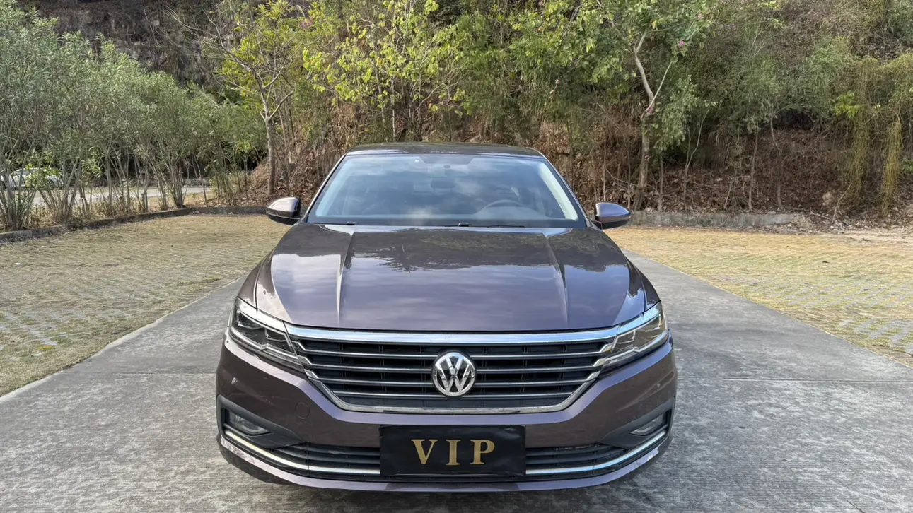 Volkswagen Lavida  из Китая