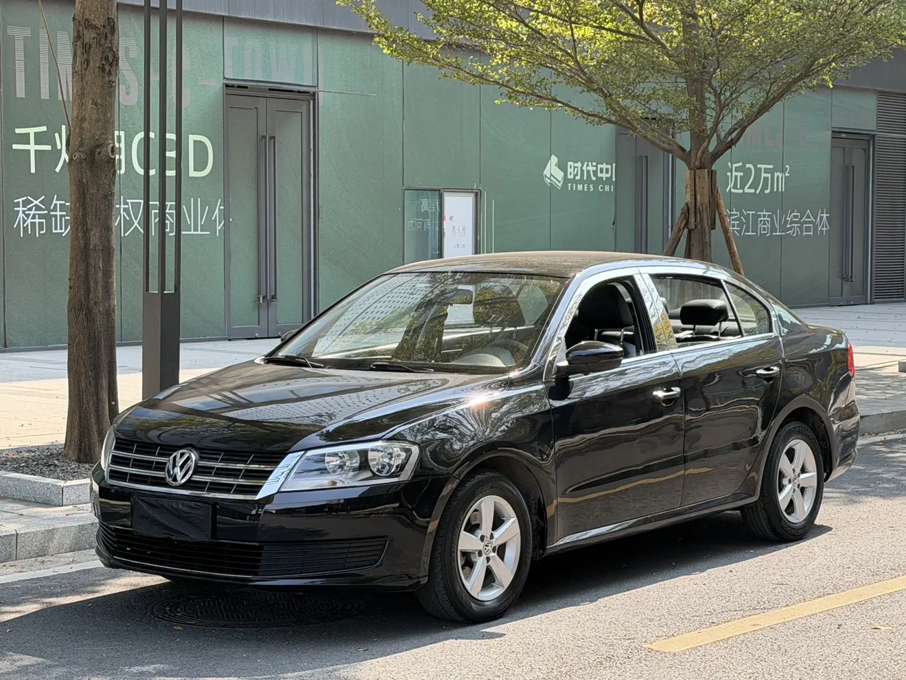 Volkswagen Lavida  из Китая