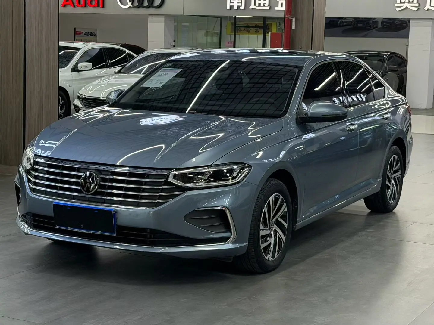 Volkswagen Lavida  из Китая