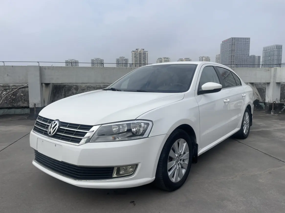 Volkswagen Lavida  из Китая