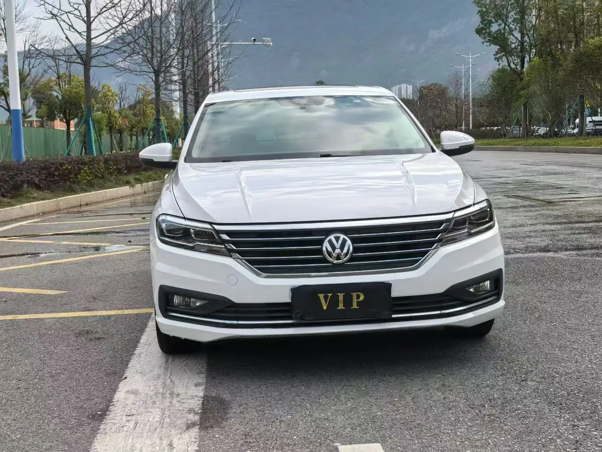 Volkswagen Lavida  из Китая