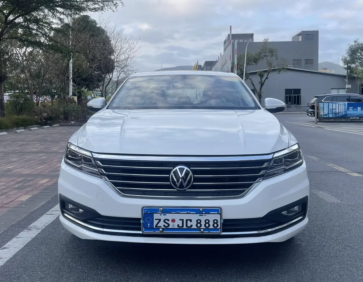 Volkswagen Lavida  из Китая