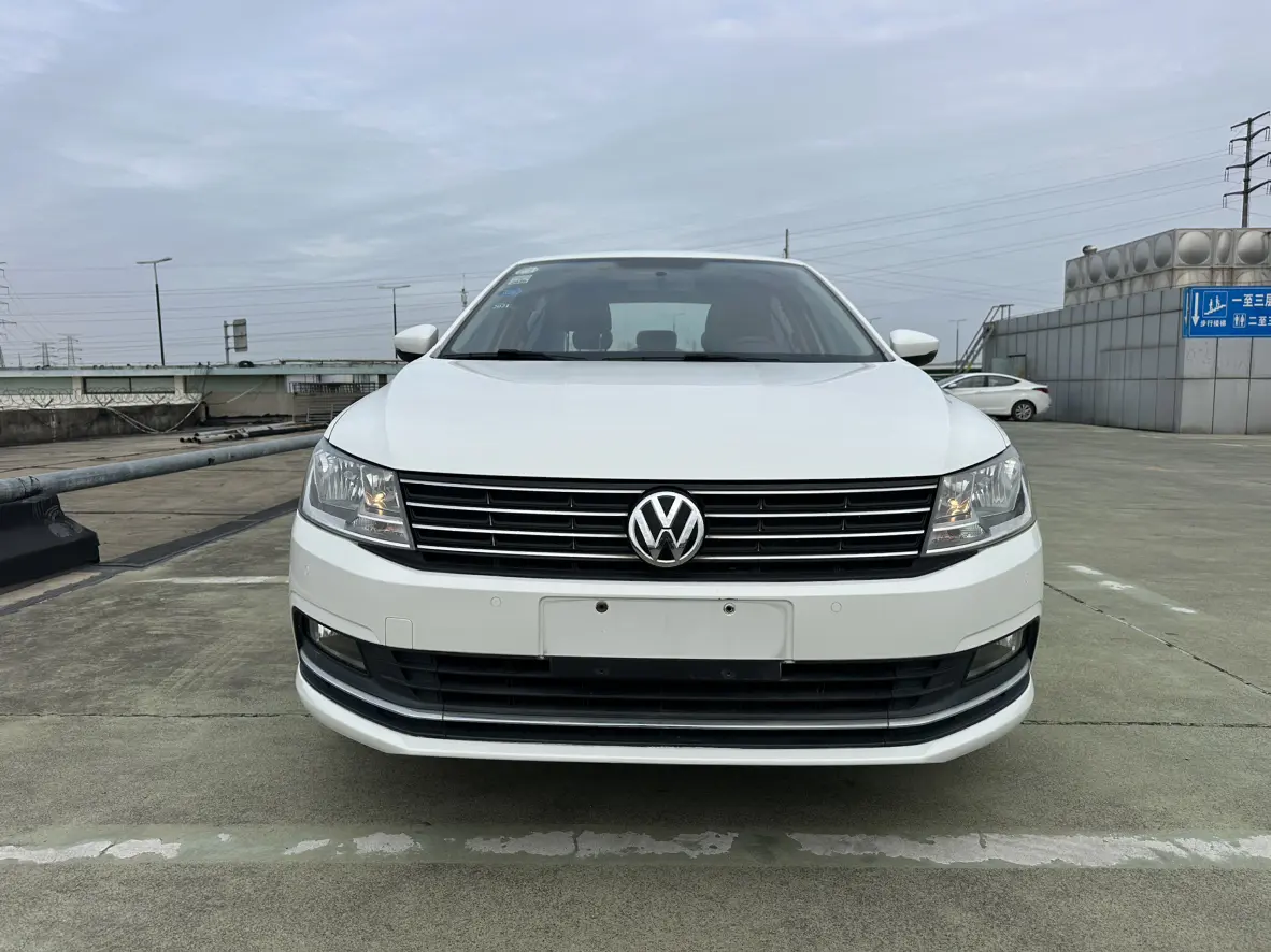 Volkswagen Lavida  из Китая