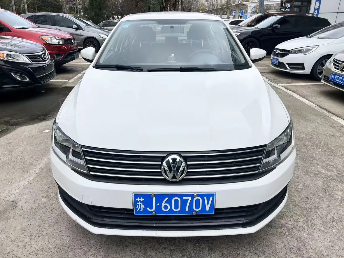Volkswagen Lavida  из Китая