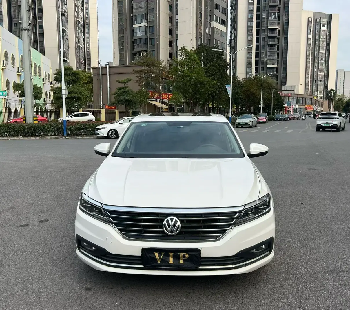 Volkswagen Lavida  из Китая