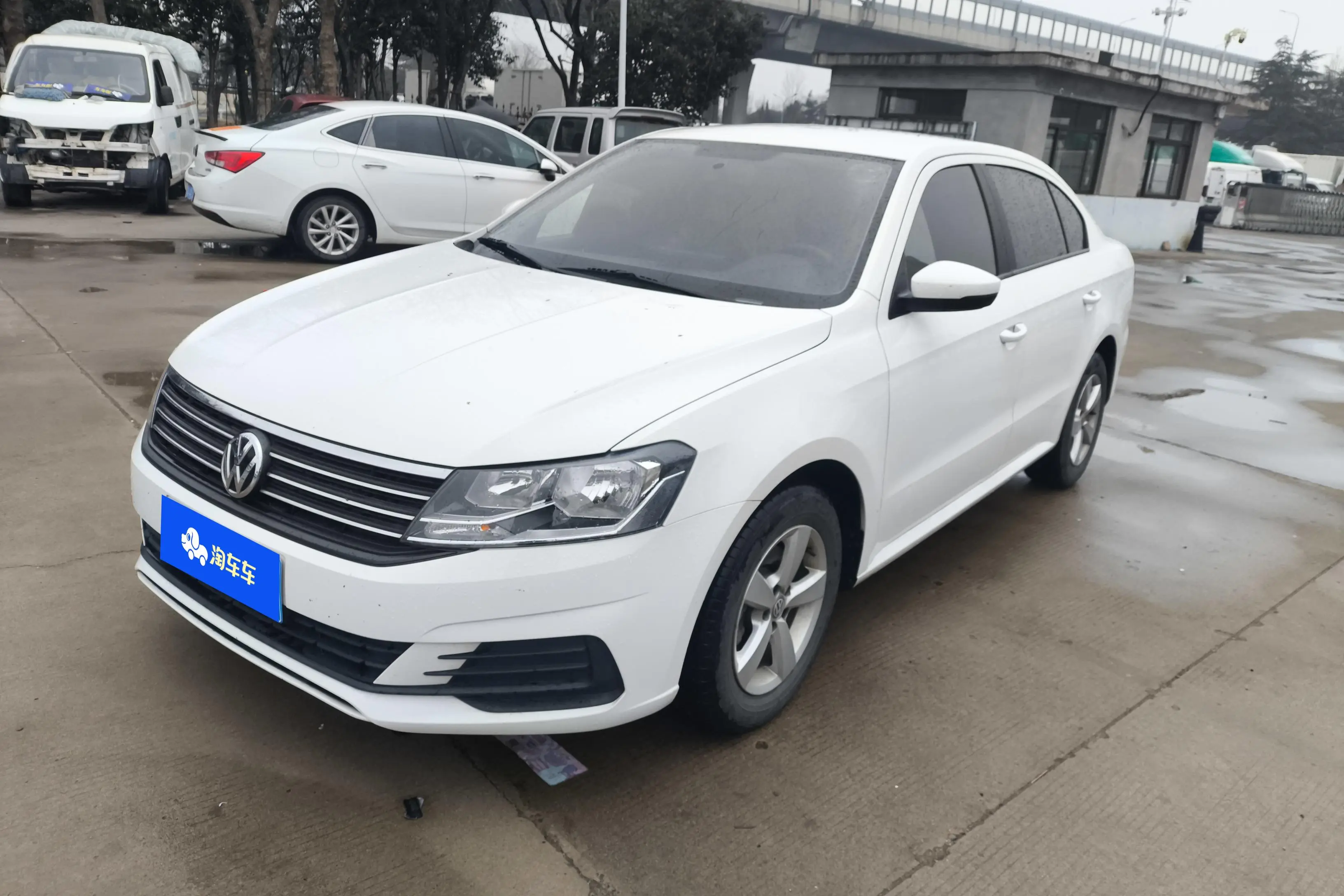 Volkswagen Lavida  из Китая