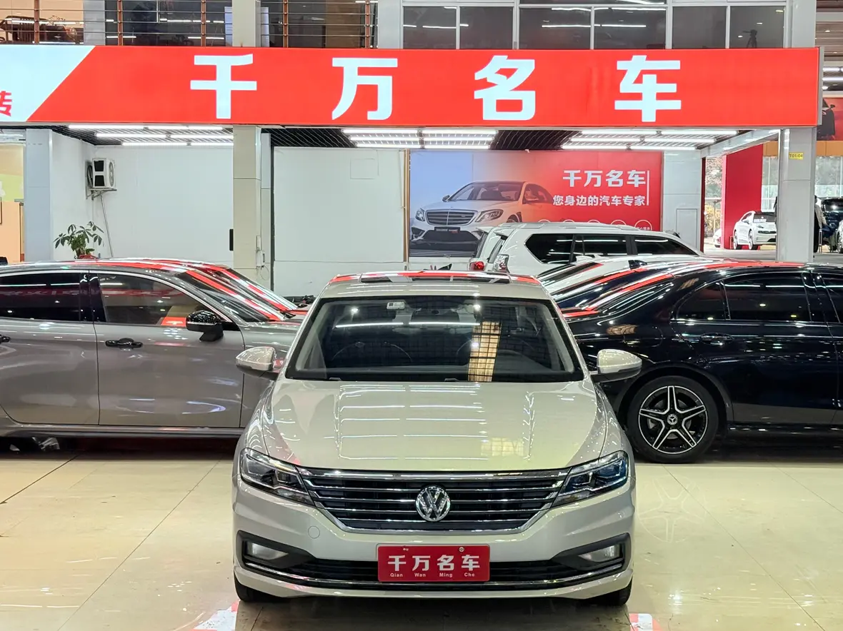 Volkswagen Lavida  из Китая