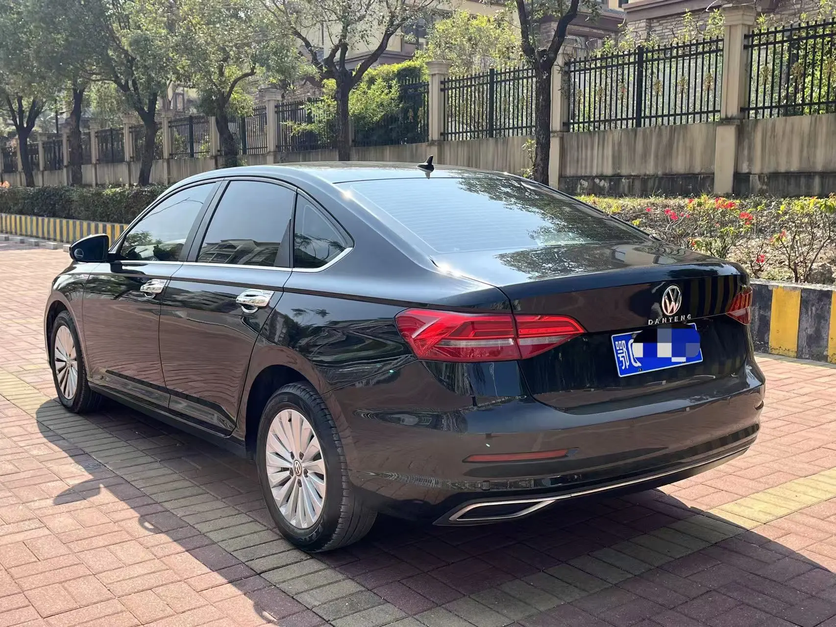 Volkswagen Lavida  из Китая