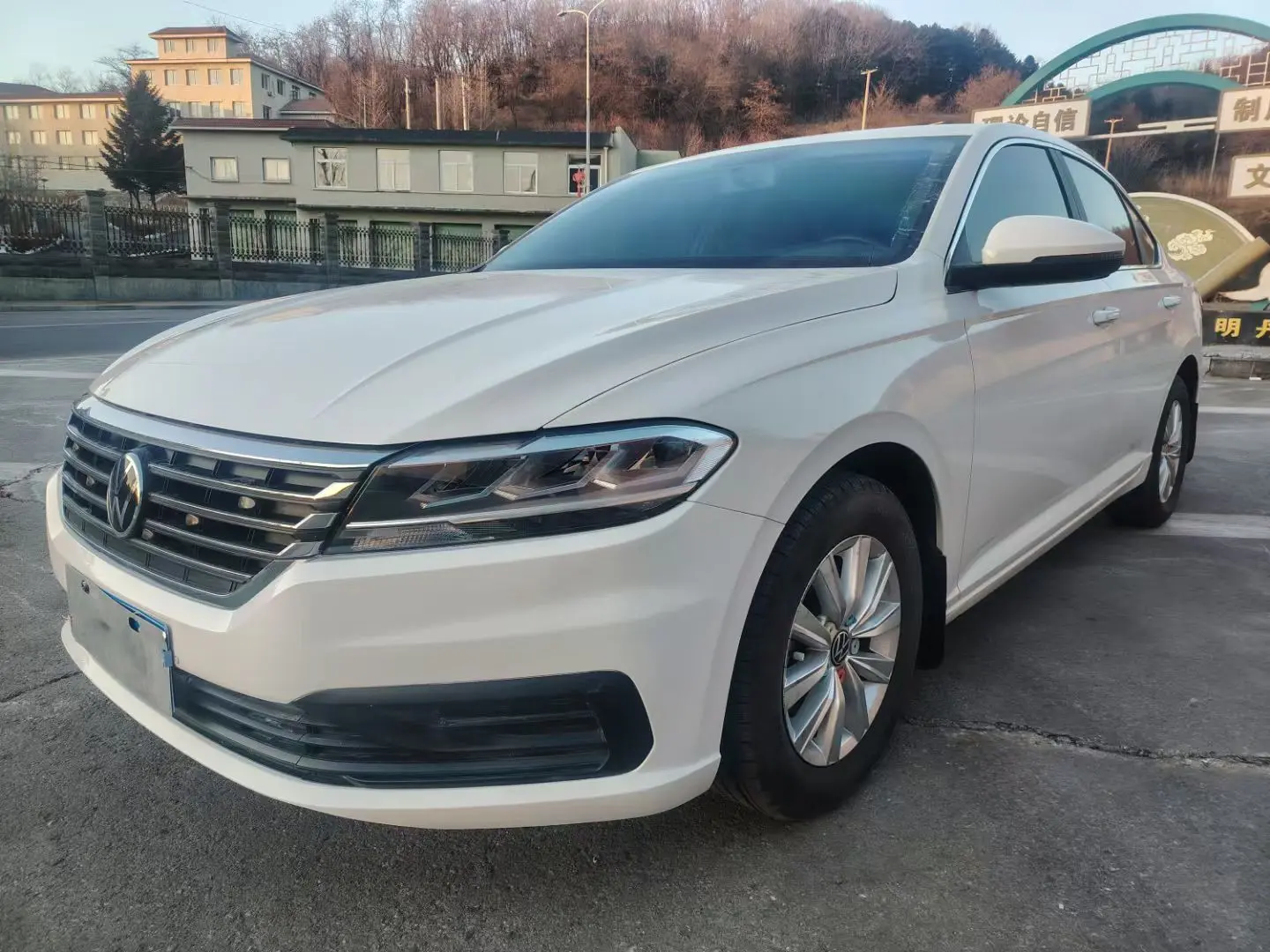Volkswagen Lavida  из Китая