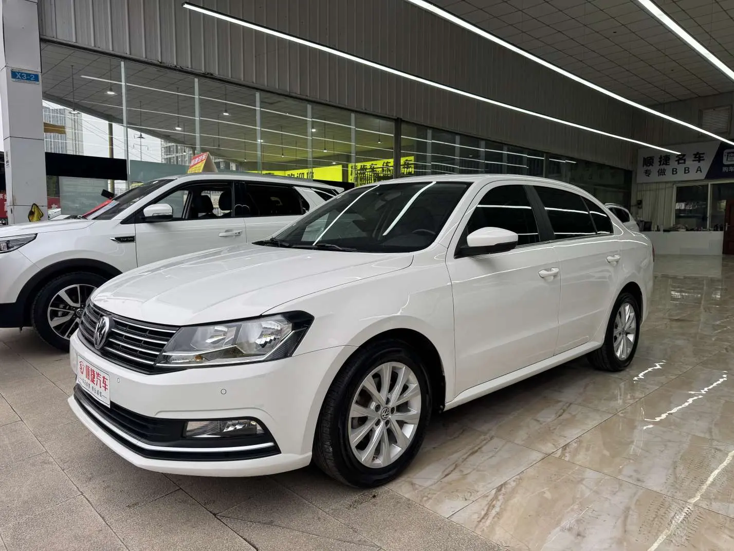 Volkswagen Lavida  из Китая