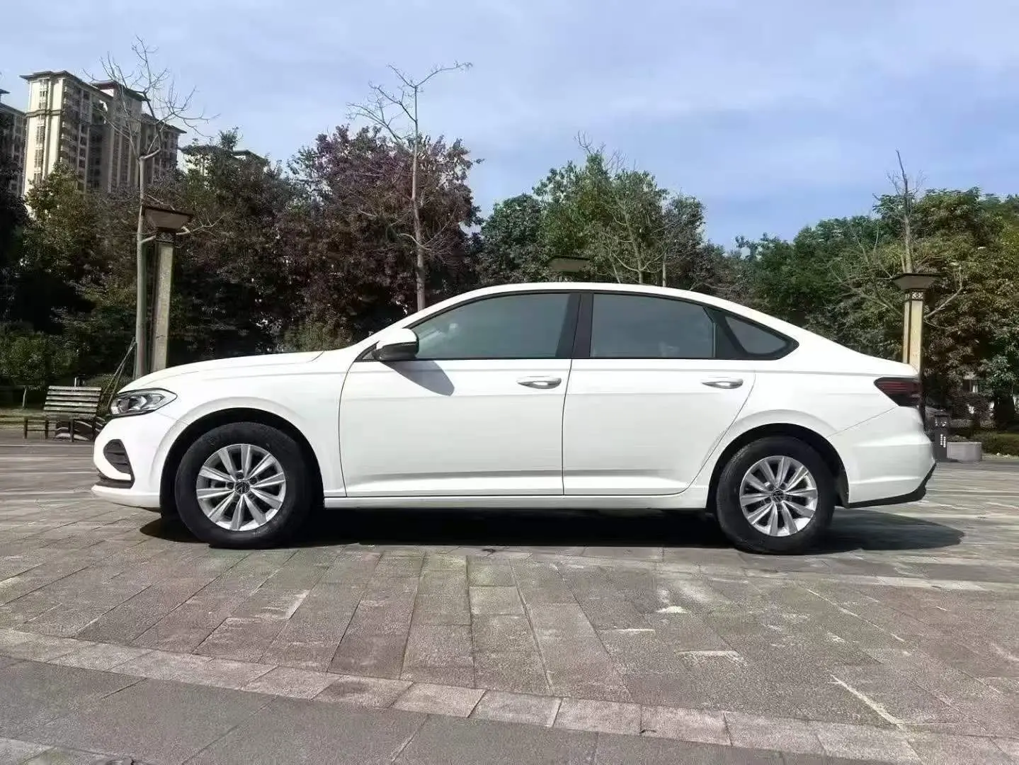 Volkswagen Lavida  из Китая