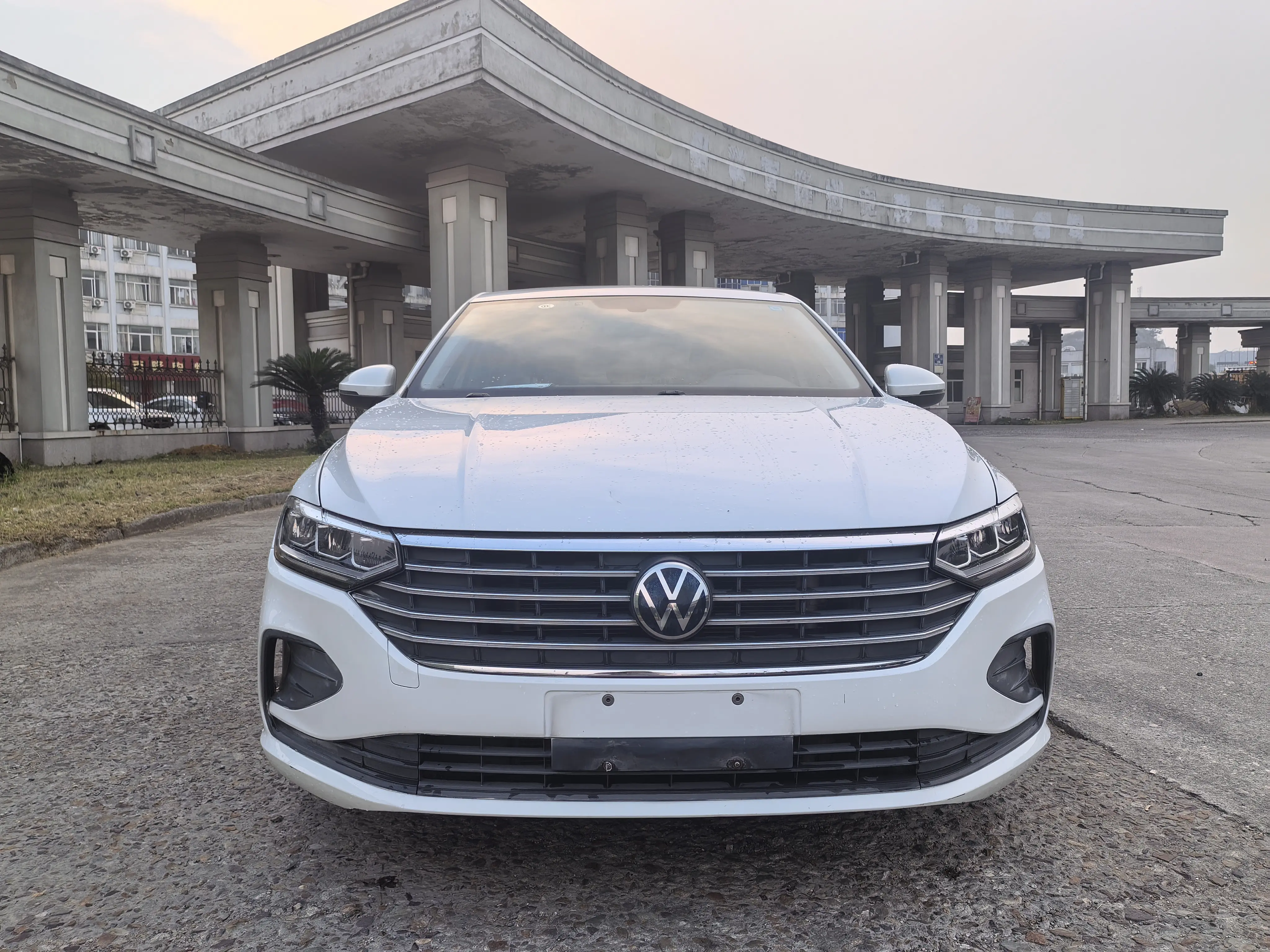 Volkswagen Lavida  из Китая