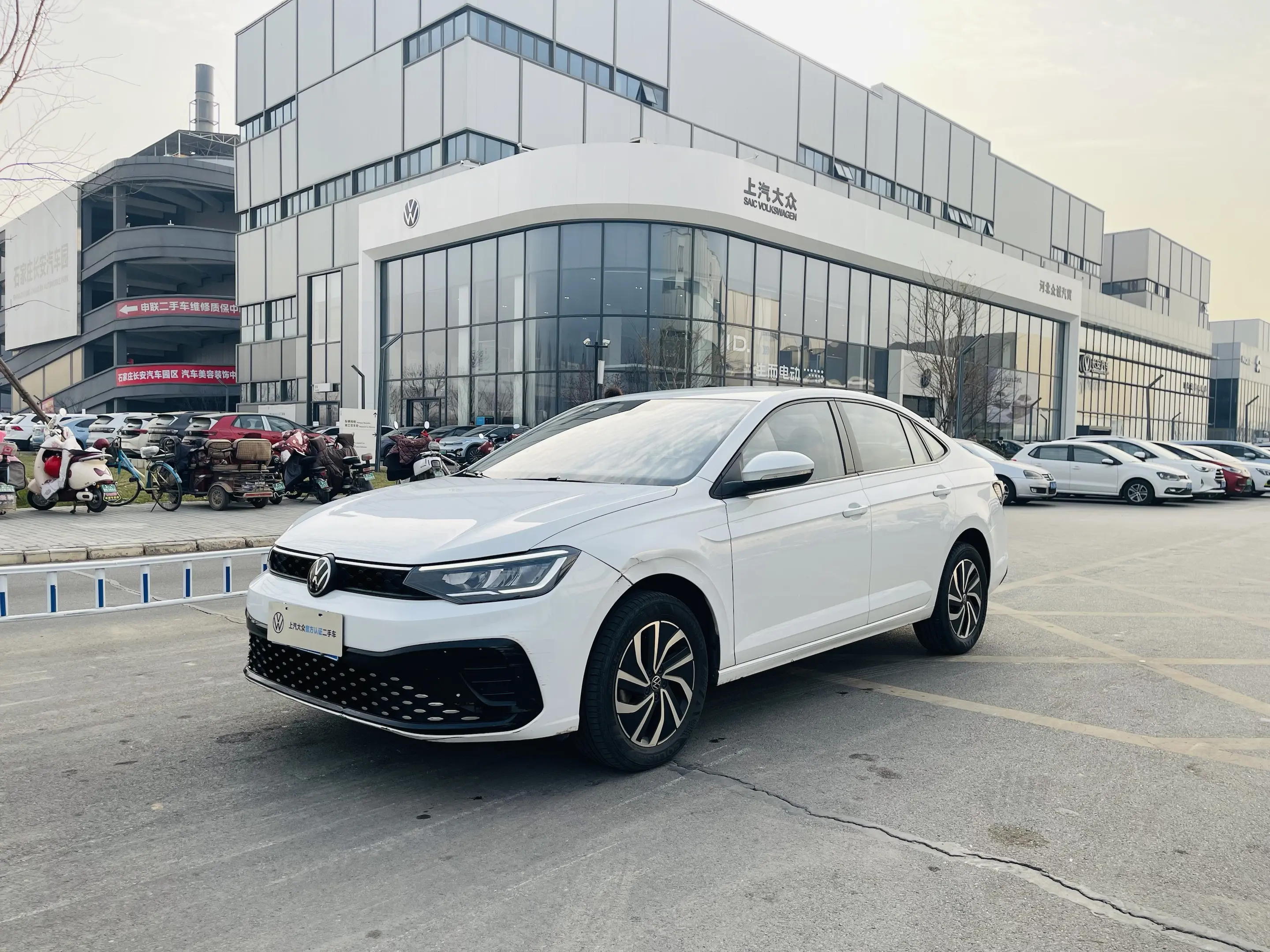 Volkswagen Lavida  из Китая