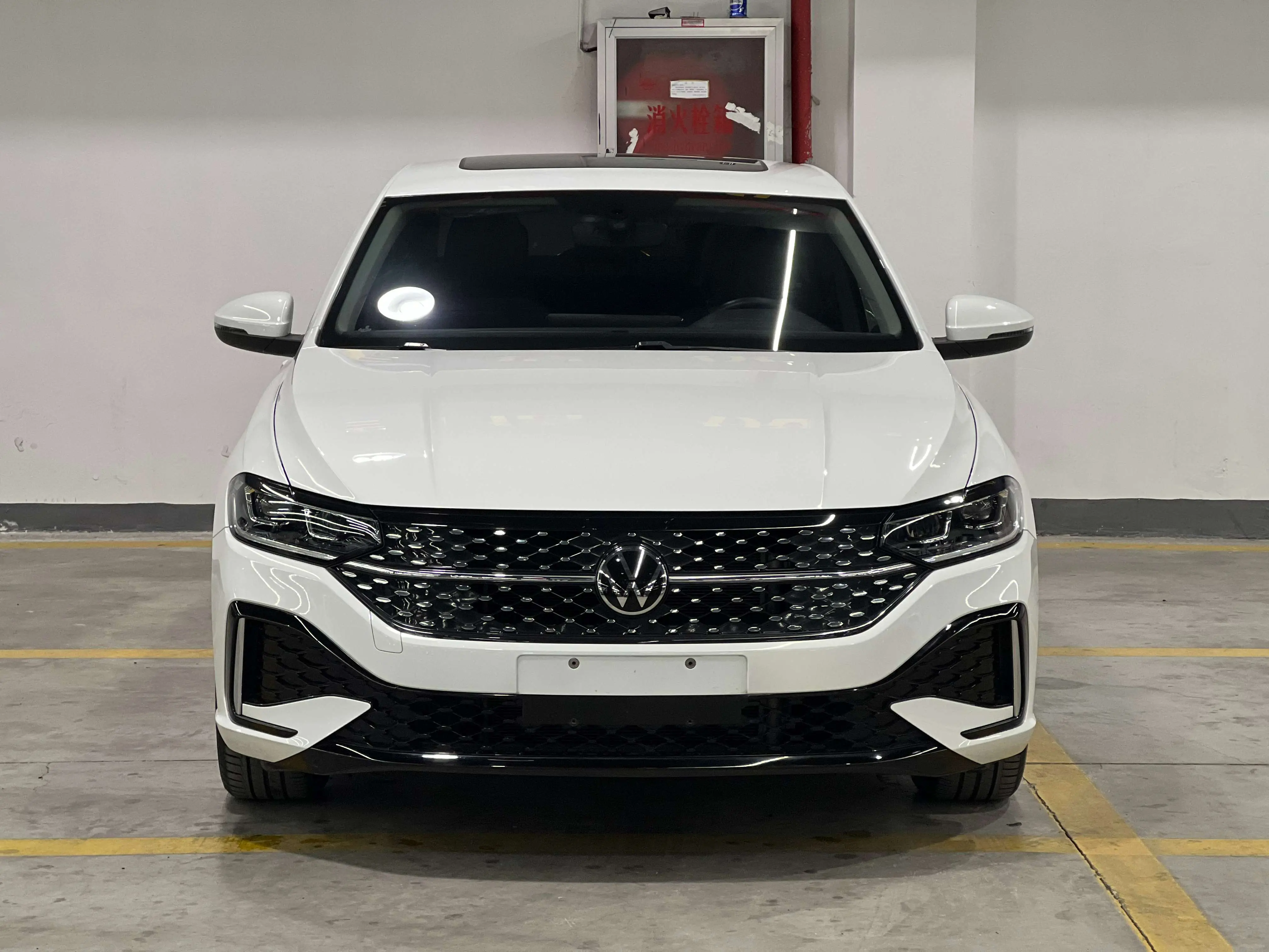 Volkswagen Lavida  из Китая