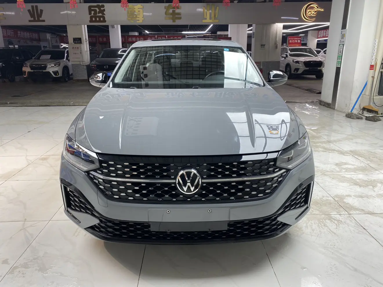 Volkswagen Lavida  из Китая