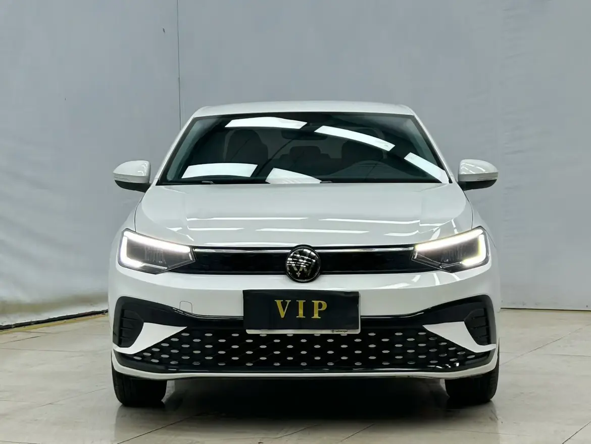 Volkswagen Lavida  из Китая