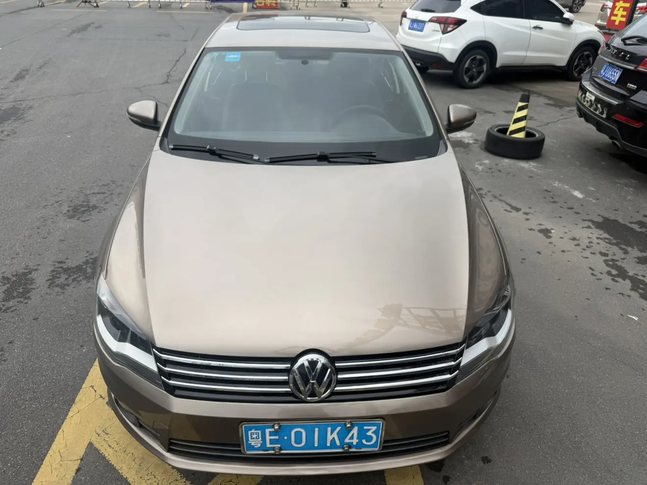 Volkswagen Bora  из Китая