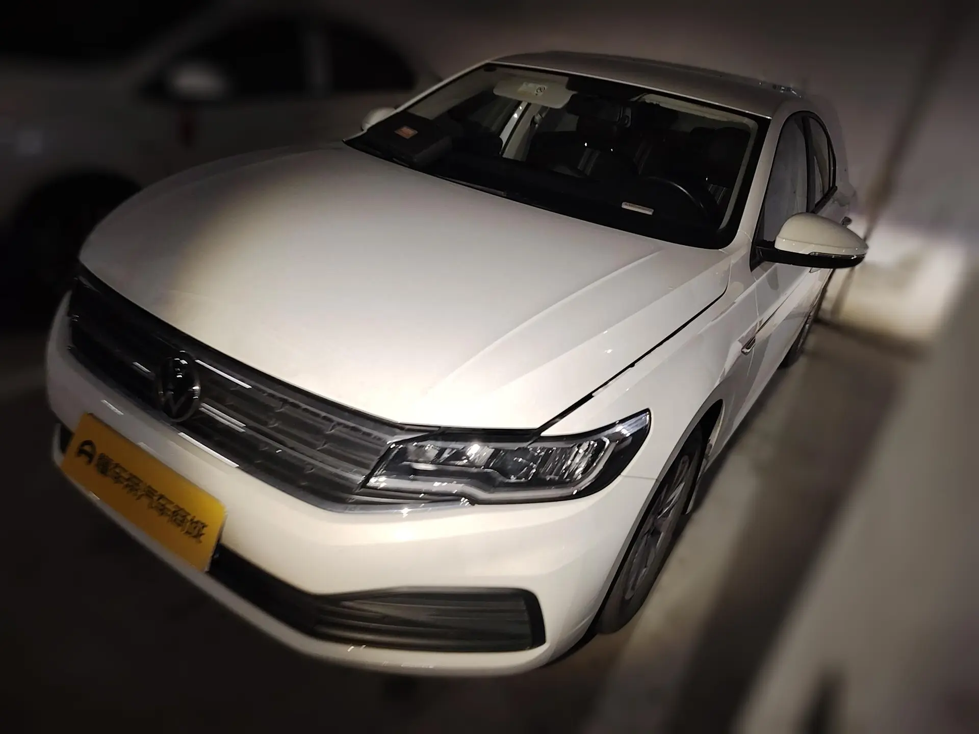 Volkswagen Bora  из Китая