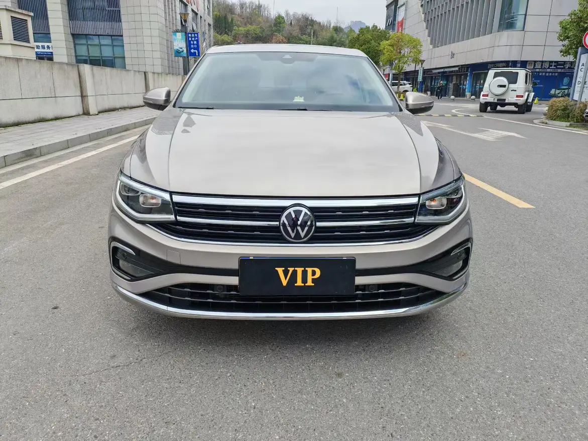 Volkswagen Bora  из Китая