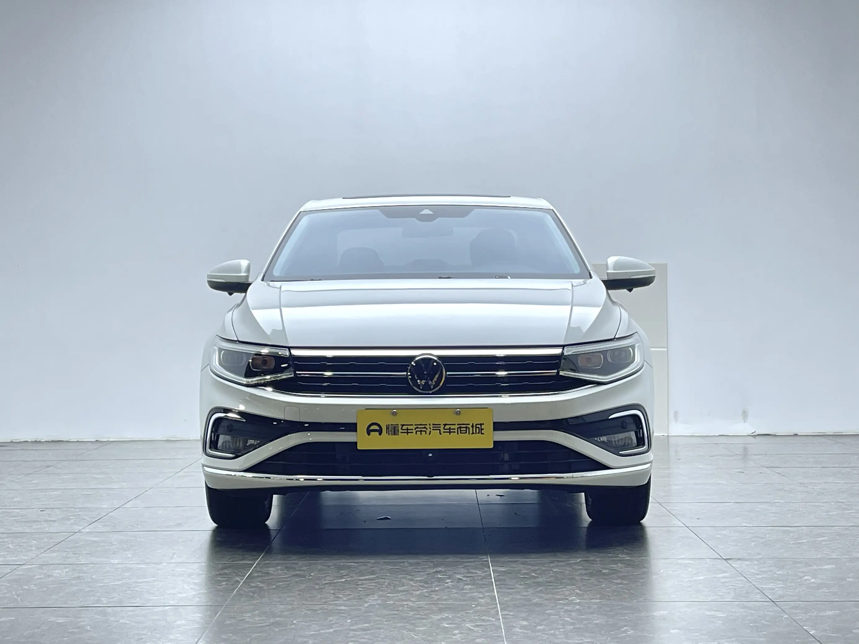 Volkswagen Bora  из Китая