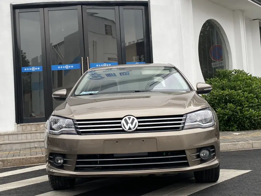 Volkswagen Bora  из Китая