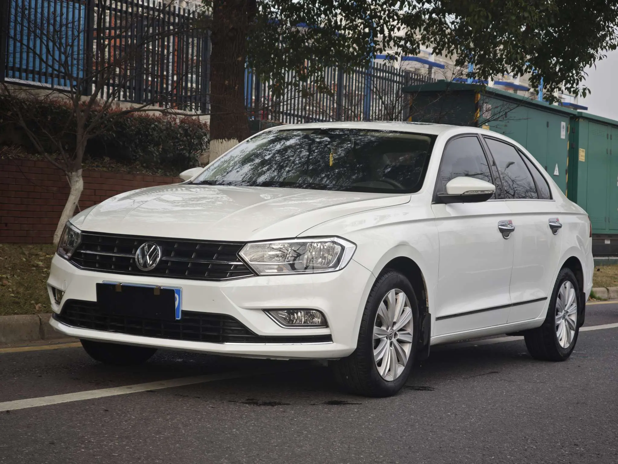 Volkswagen Bora  из Китая