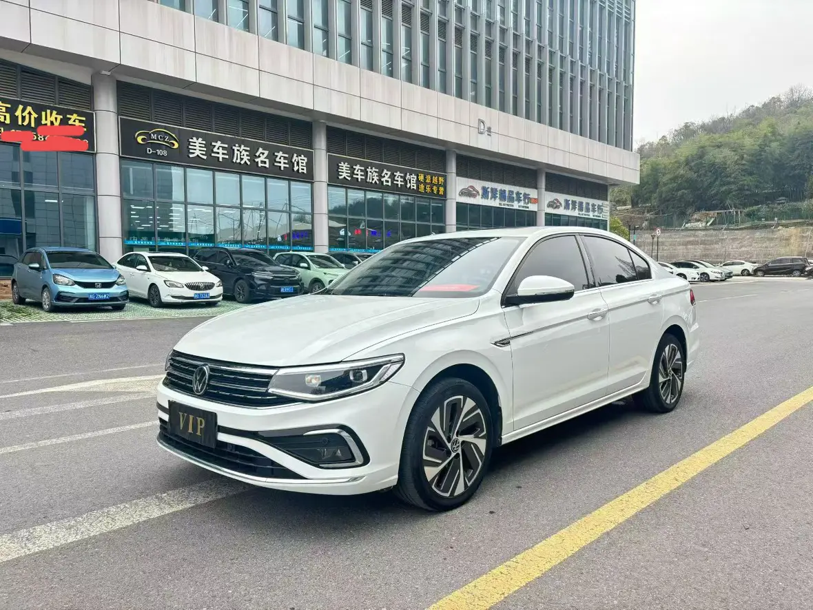 Volkswagen Bora  из Китая