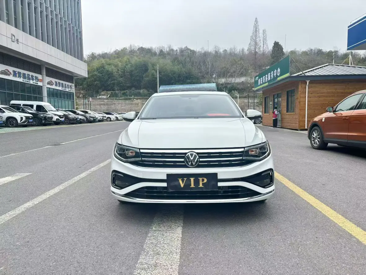 Volkswagen Bora  из Китая