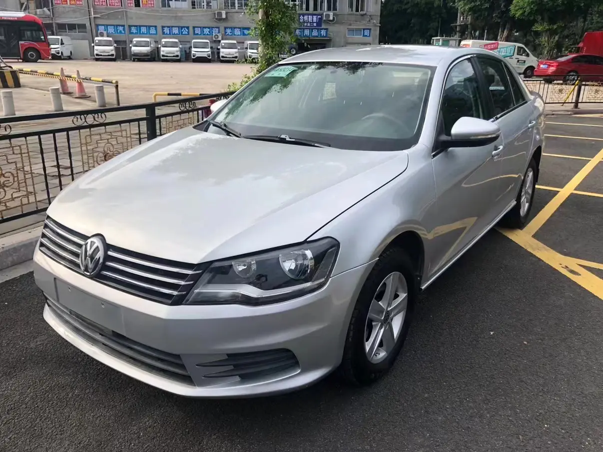 Volkswagen Bora  из Китая