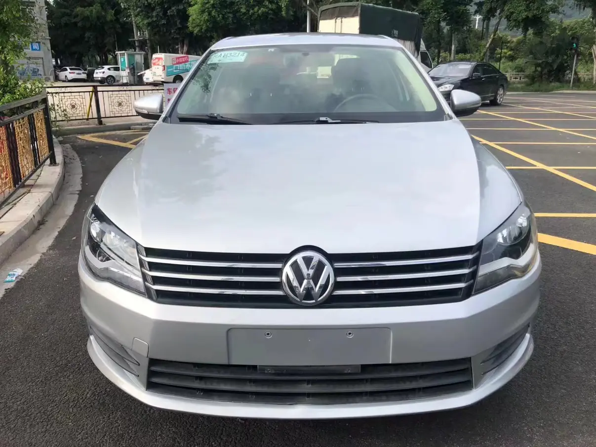 Volkswagen Bora  из Китая