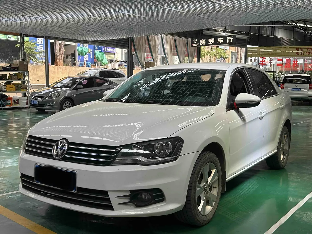 Volkswagen Bora  из Китая