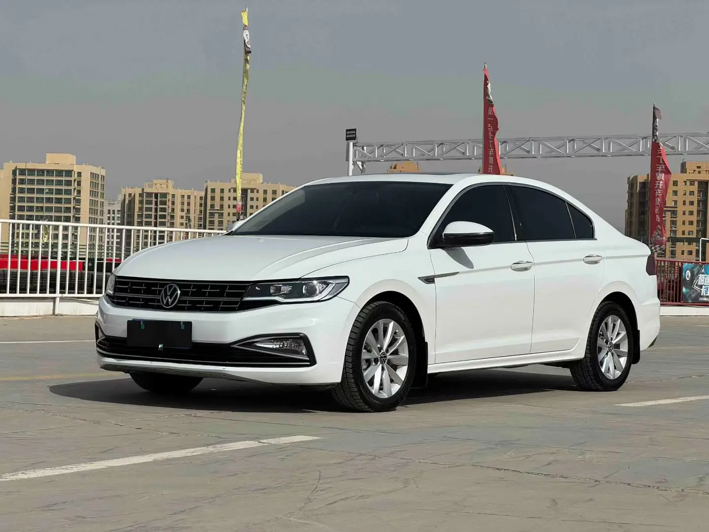 Volkswagen Bora  из Китая