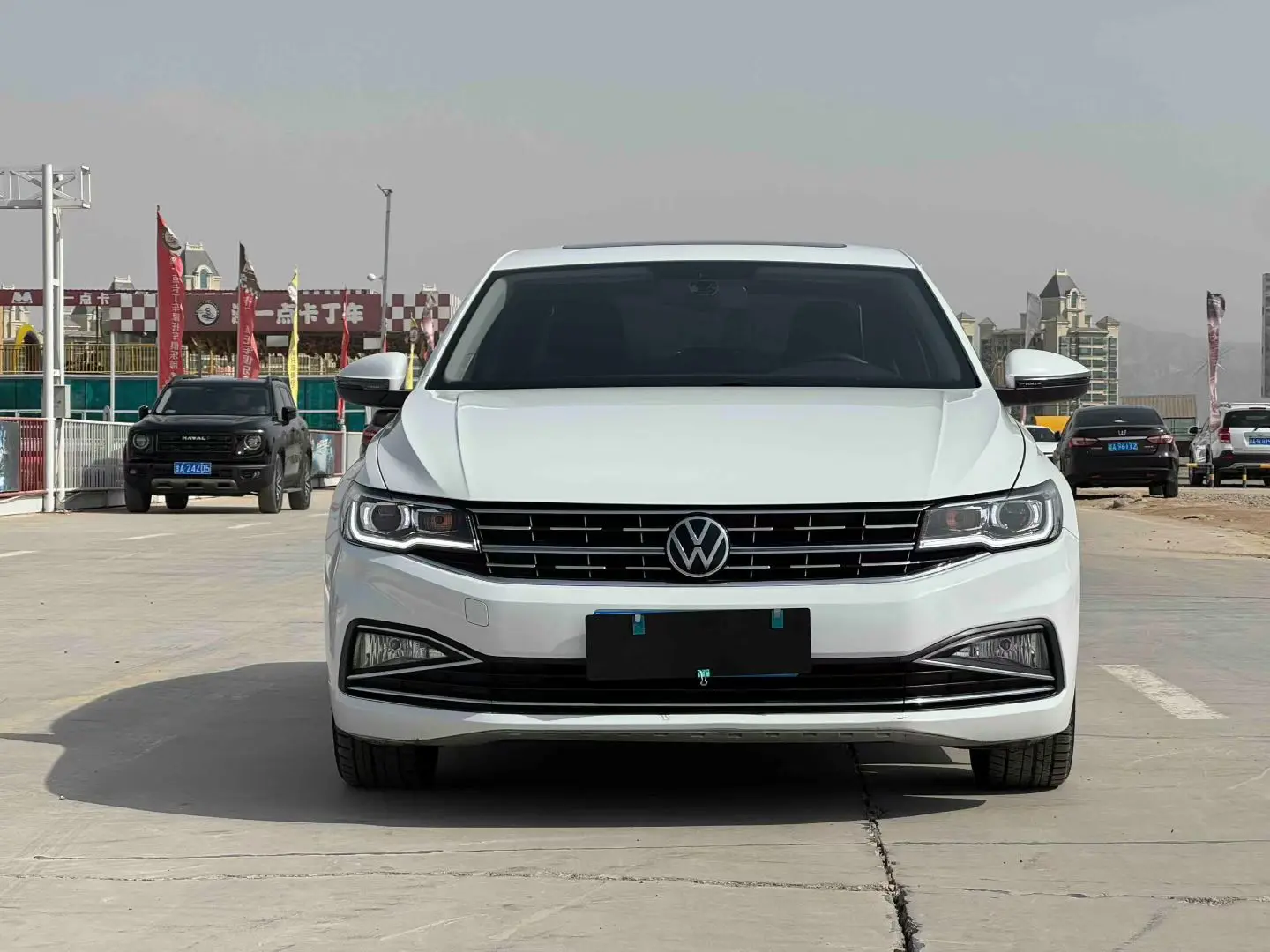 Volkswagen Bora  из Китая