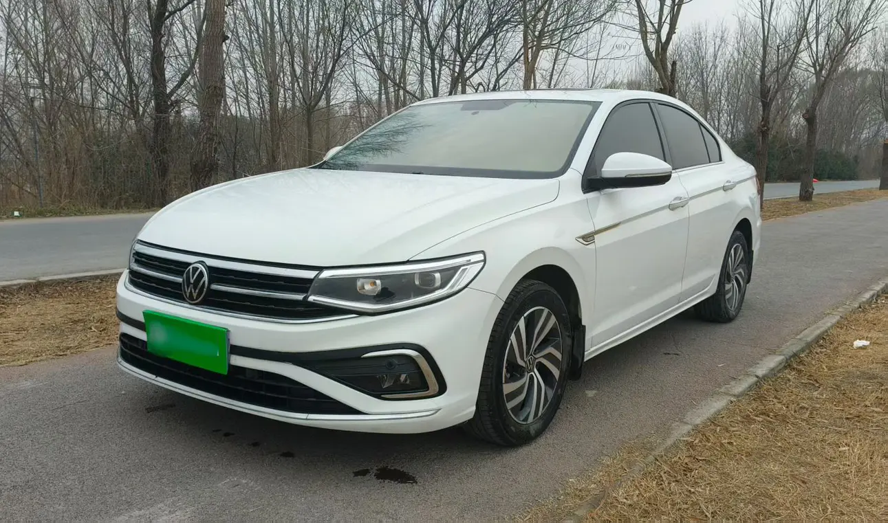 Volkswagen Bora  из Китая