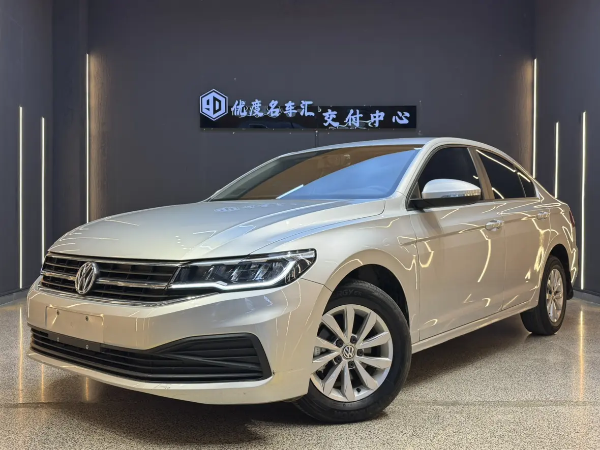 Volkswagen Bora  из Китая