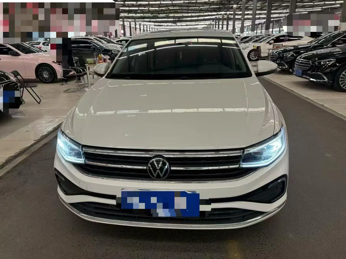 Volkswagen Bora  из Китая