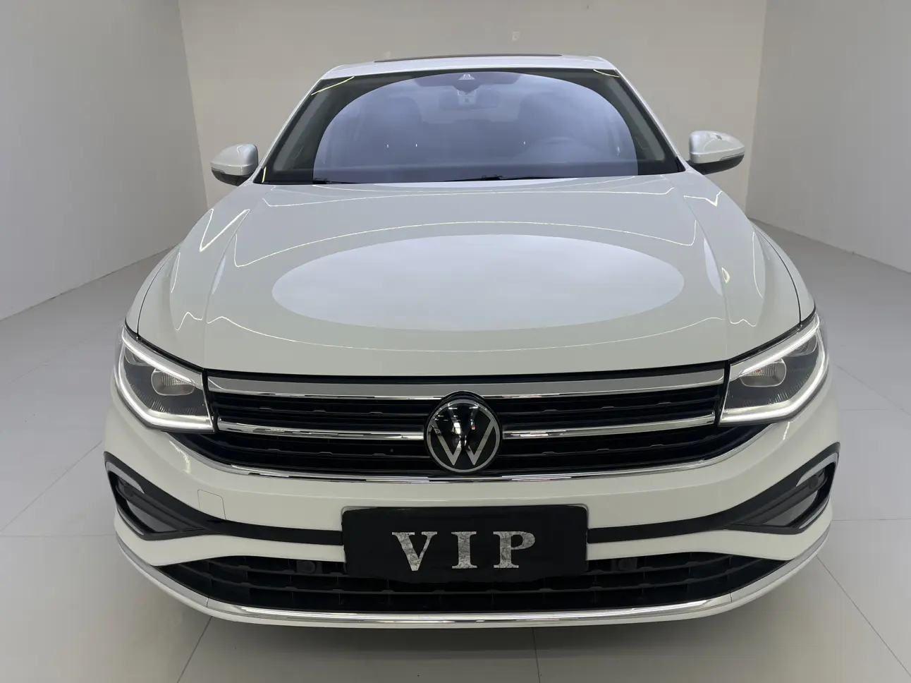 Volkswagen Bora  из Китая