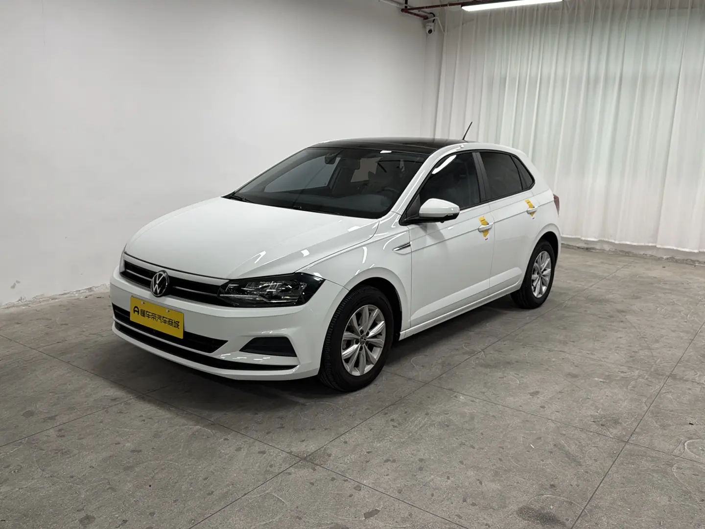 Volkswagen Polo  из Китая