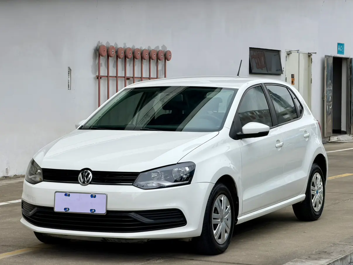 Volkswagen Polo  из Китая