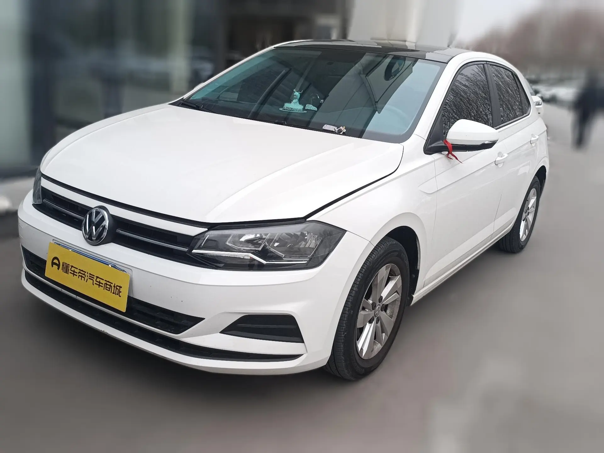 Volkswagen Polo  из Китая