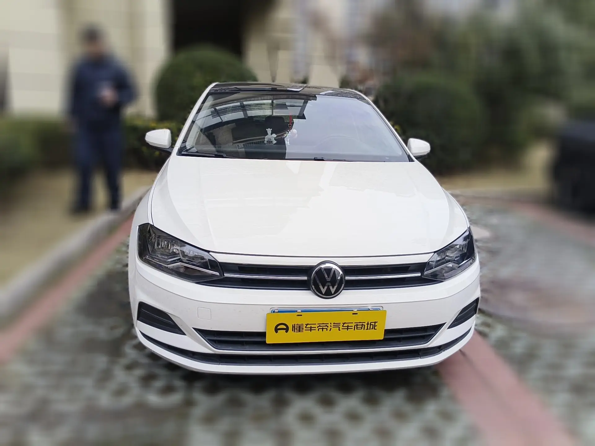 Volkswagen Polo  из Китая