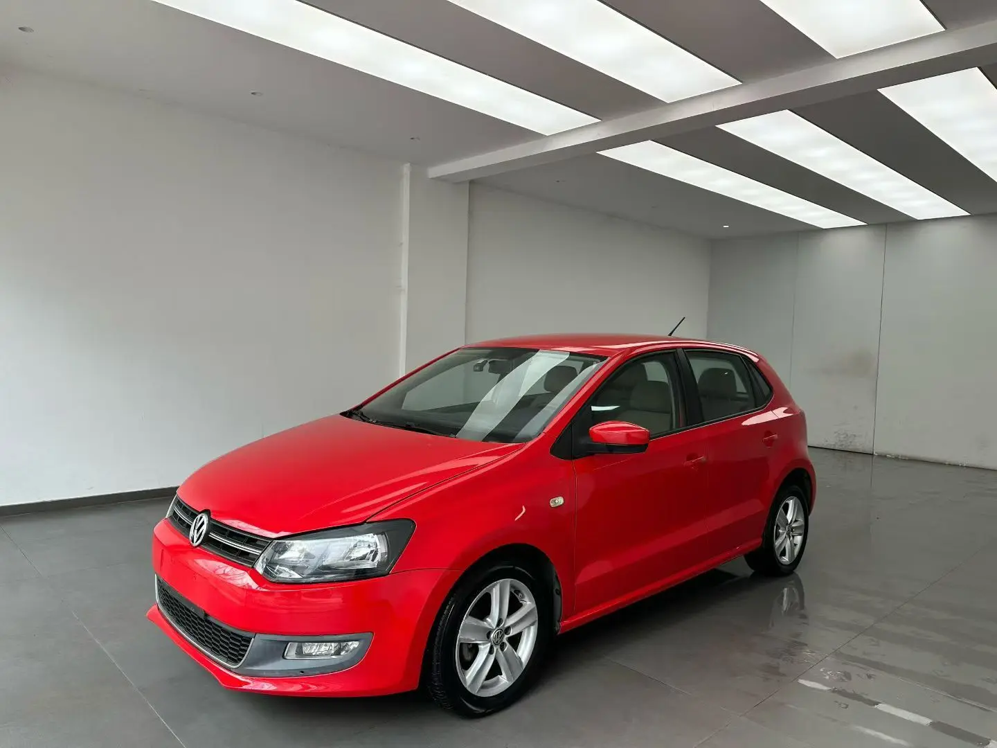 Volkswagen Polo  из Китая