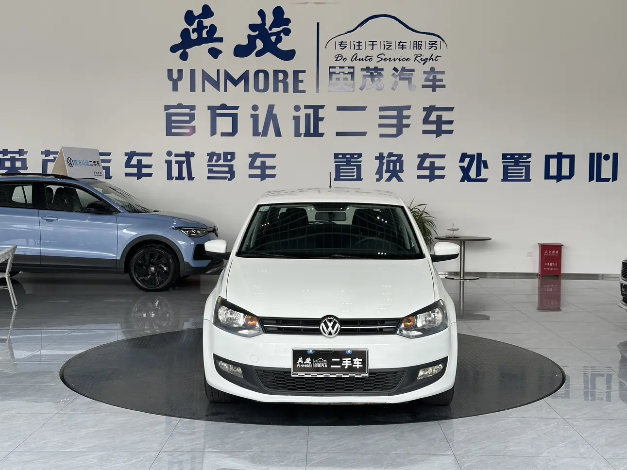 Volkswagen Polo  из Китая