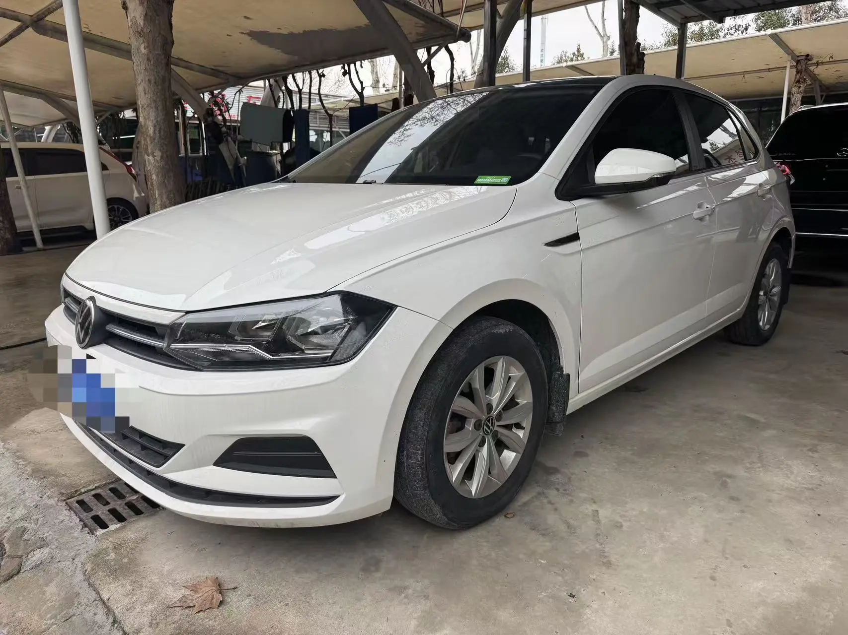 Volkswagen Polo  из Китая
