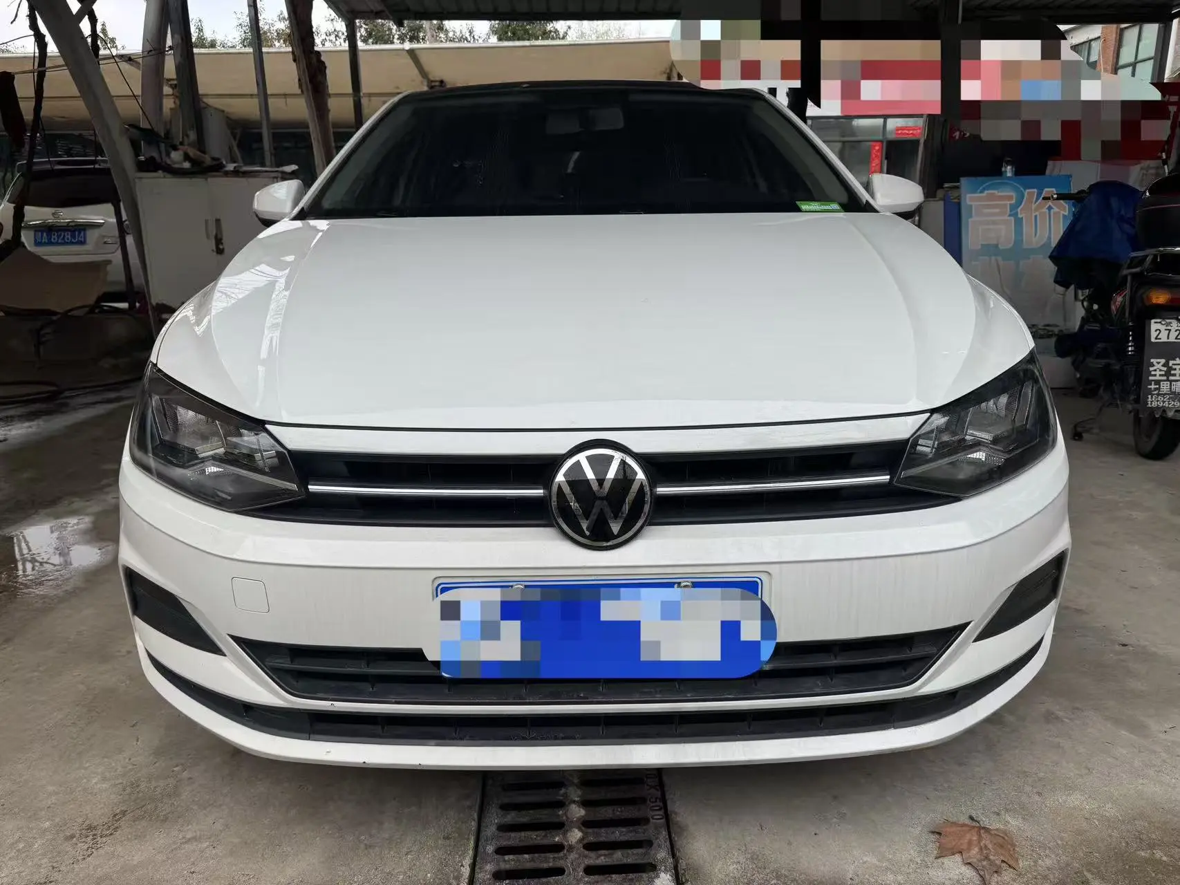 Volkswagen Polo  из Китая