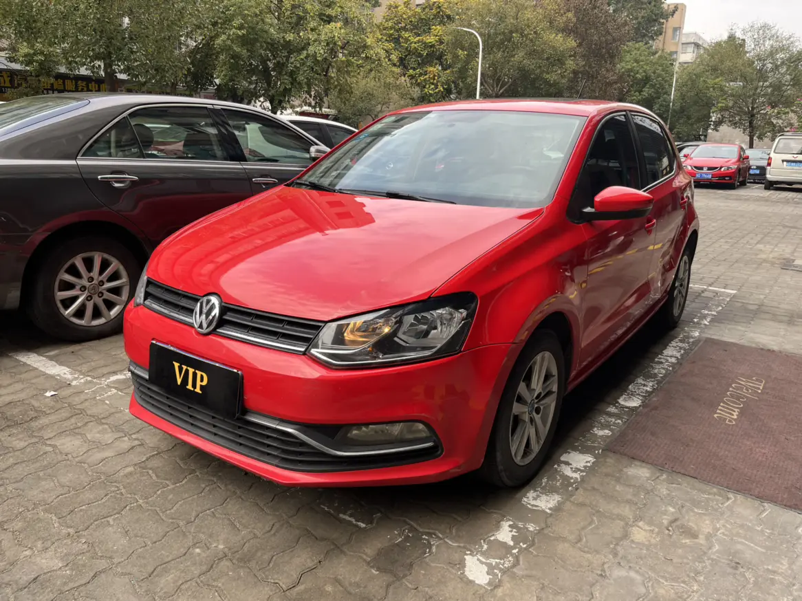 Volkswagen Polo  из Китая