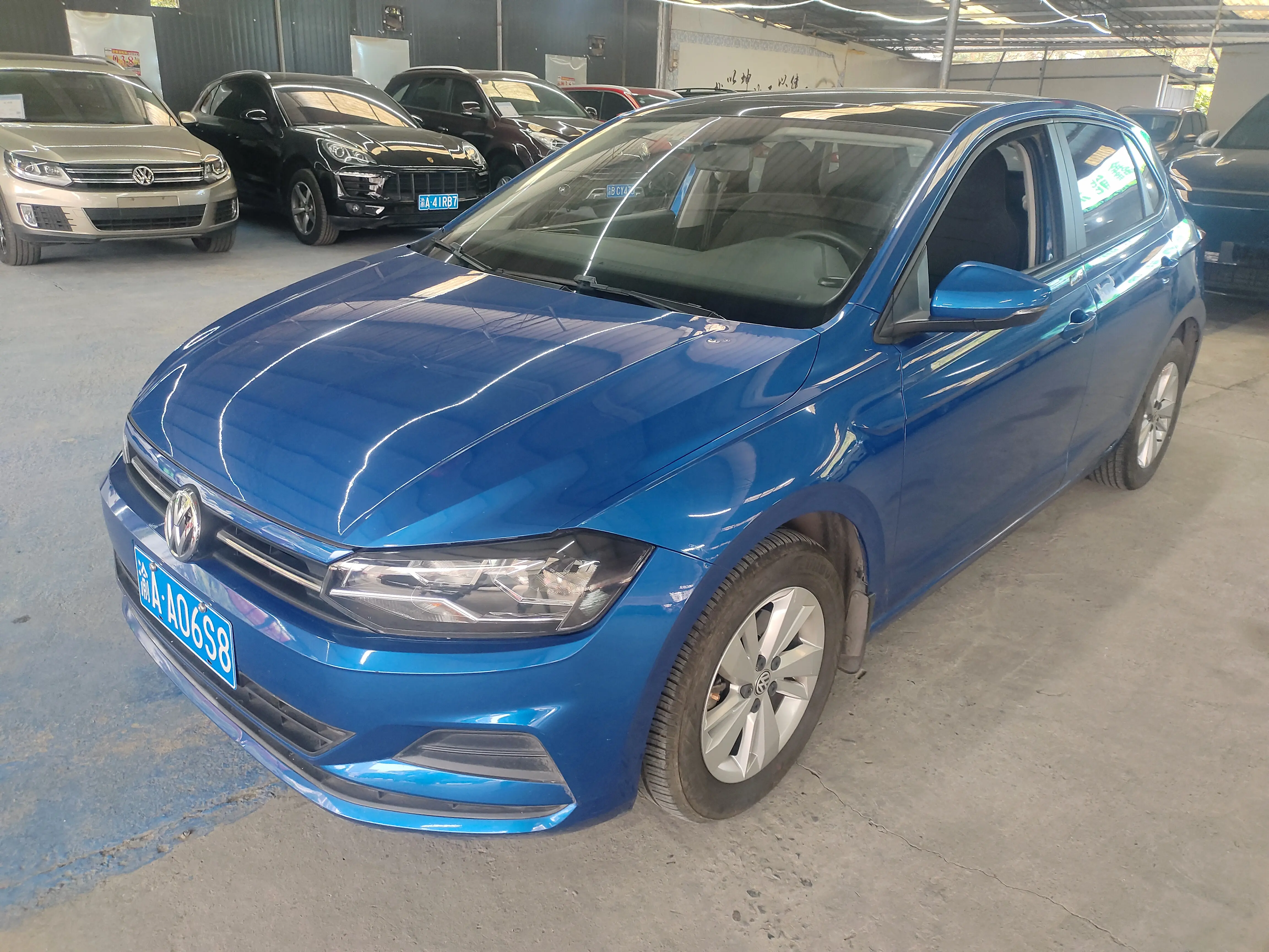 Volkswagen Polo  из Китая