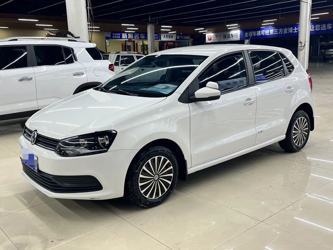 Volkswagen Polo  из Китая